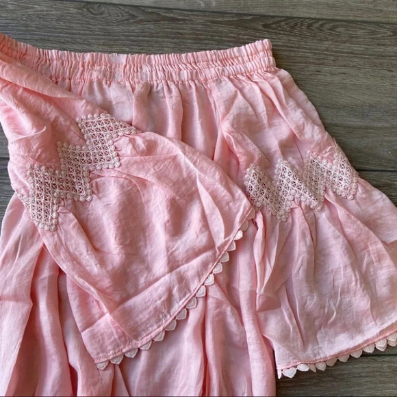 MWT Dance & Marvel Breezy Off Shoulder Babydoll Mini Dress - Picture 11 of 11